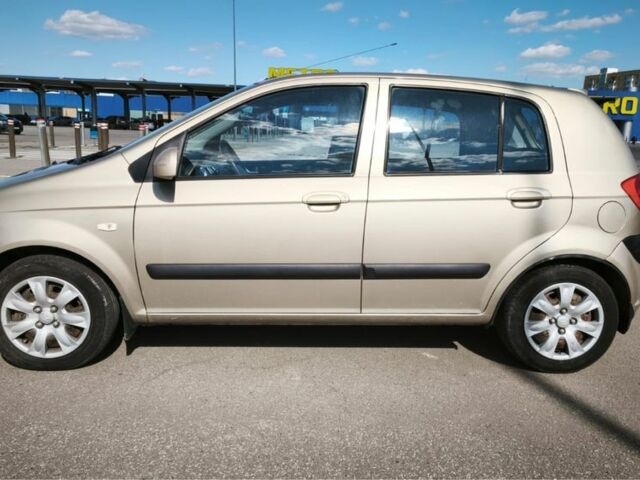 Бежевий Хендай Гетц, об'ємом двигуна 1.4 л та пробігом 197 тис. км за 4700 $, фото 1 на Automoto.ua