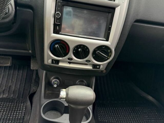 Бежевый Хендай Гетц, объемом двигателя 0 л и пробегом 160 тыс. км за 3800 $, фото 5 на Automoto.ua