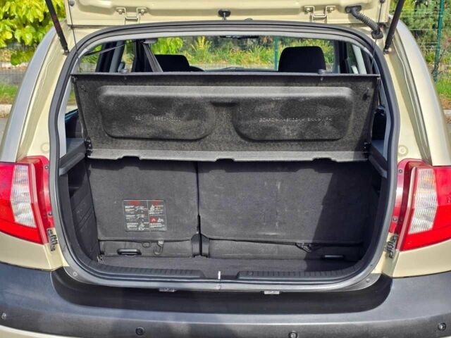 Бежевый Хендай Гетц, объемом двигателя 1.4 л и пробегом 171 тыс. км за 5999 $, фото 4 на Automoto.ua