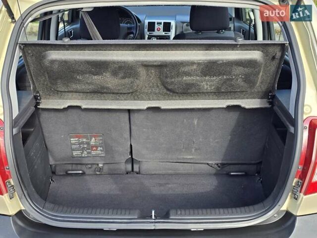 Бежевый Хендай Гетц, объемом двигателя 1.4 л и пробегом 171 тыс. км за 5999 $, фото 64 на Automoto.ua