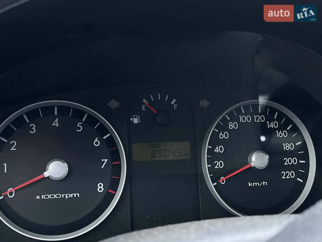 Бежевый Хендай Гетц, объемом двигателя 1.34 л и пробегом 85 тыс. км за 6450 $, фото 23 на Automoto.ua