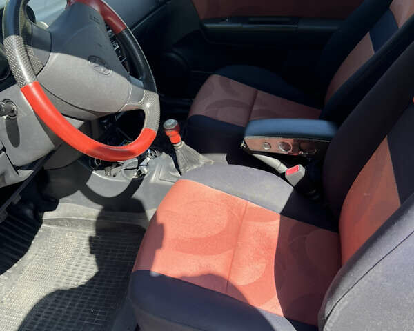 Черный Хендай Гетц, объемом двигателя 1.1 л и пробегом 166 тыс. км за 4700 $, фото 8 на Automoto.ua