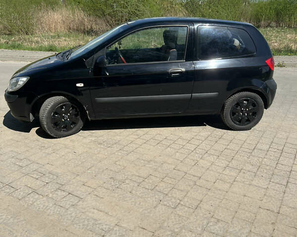Черный Хендай Гетц, объемом двигателя 1.1 л и пробегом 166 тыс. км за 4700 $, фото 5 на Automoto.ua