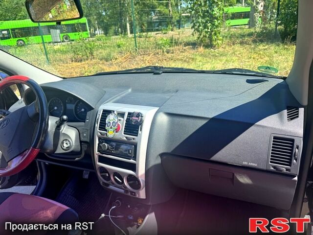 Чорний Хендай Гетц, об'ємом двигуна 1.6 л та пробігом 221 тис. км за 3800 $, фото 5 на Automoto.ua