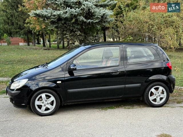 Черный Хендай Гетц, объемом двигателя 1.6 л и пробегом 219 тыс. км за 3350 $, фото 7 на Automoto.ua