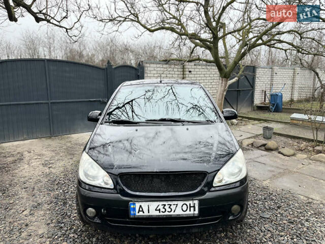 Черный Хендай Гетц, объемом двигателя 1.6 л и пробегом 330 тыс. км за 2900 $, фото 3 на Automoto.ua