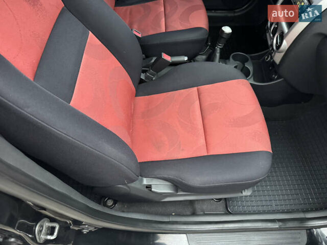 Чорний Хендай Гетц, об'ємом двигуна 1.4 л та пробігом 182 тис. км за 4400 $, фото 14 на Automoto.ua