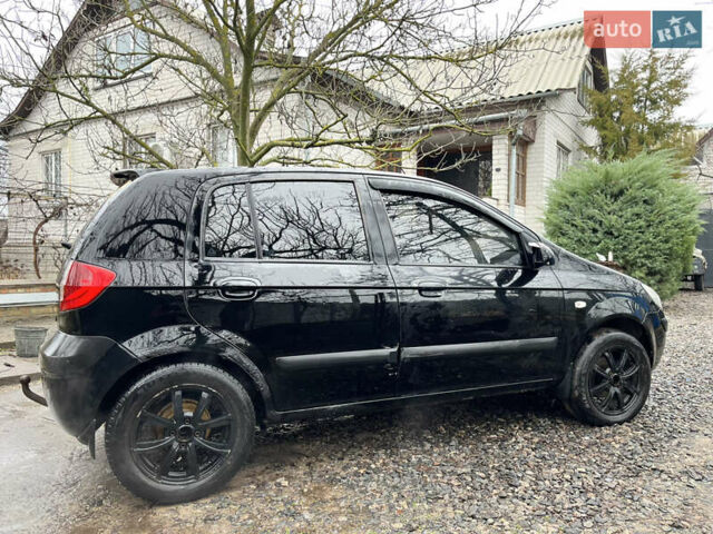 Черный Хендай Гетц, объемом двигателя 1.6 л и пробегом 330 тыс. км за 2900 $, фото 5 на Automoto.ua