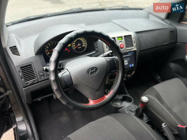 Черный Хендай Гетц, объемом двигателя 1.4 л и пробегом 196 тыс. км за 5799 $, фото 11 на Automoto.ua