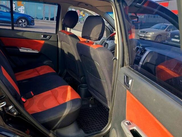 Черный Хендай Гетц, объемом двигателя 1.4 л и пробегом 272 тыс. км за 4600 $, фото 8 на Automoto.ua