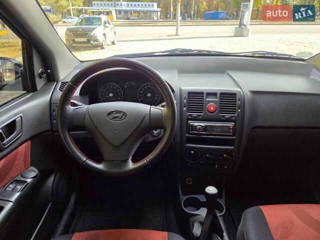 Черный Хендай Гетц, объемом двигателя 1.09 л и пробегом 122 тыс. км за 3500 $, фото 20 на Automoto.ua