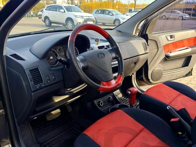 Черный Хендай Гетц, объемом двигателя 1.4 л и пробегом 272 тыс. км за 4600 $, фото 6 на Automoto.ua