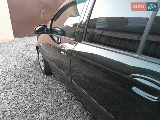 Чорний Хендай Гетц, об'ємом двигуна 1.4 л та пробігом 273 тис. км за 5950 $, фото 12 на Automoto.ua