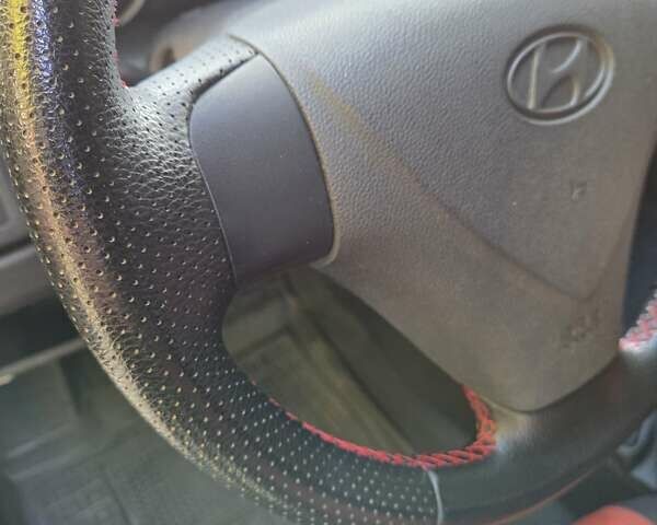 Черный Хендай Гетц, объемом двигателя 1.09 л и пробегом 122 тыс. км за 3500 $, фото 23 на Automoto.ua