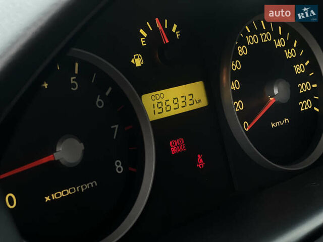 Черный Хендай Гетц, объемом двигателя 1.4 л и пробегом 196 тыс. км за 5799 $, фото 16 на Automoto.ua