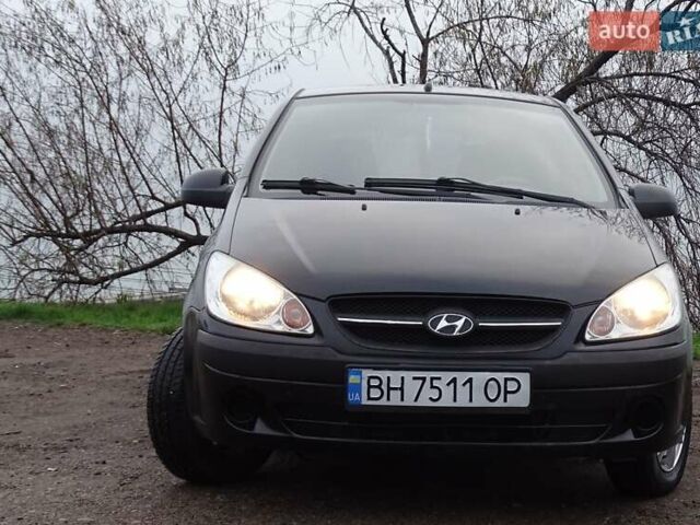 Черный Хендай Гетц, объемом двигателя 1.4 л и пробегом 278 тыс. км за 4200 $, фото 5 на Automoto.ua