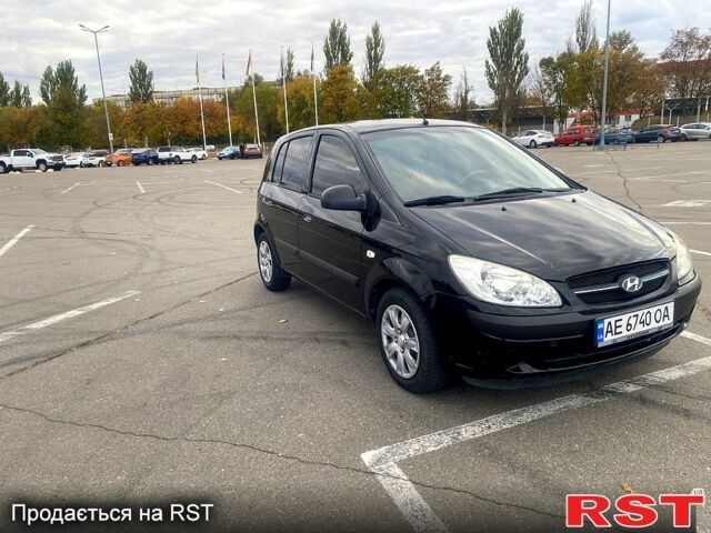 Черный Хендай Гетц, объемом двигателя 1.1 л и пробегом 178 тыс. км за 3800 $, фото 2 на Automoto.ua