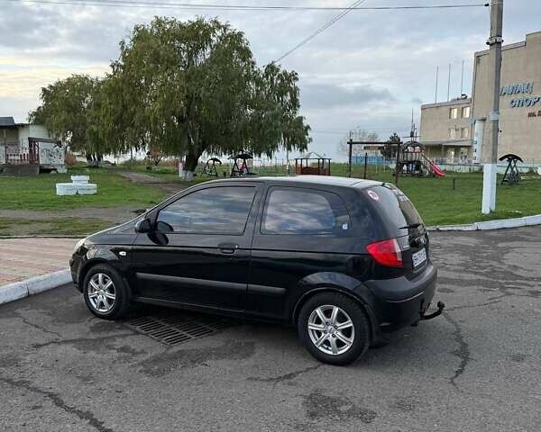 Черный Хендай Гетц, объемом двигателя 1.4 л и пробегом 278 тыс. км за 4200 $, фото 16 на Automoto.ua