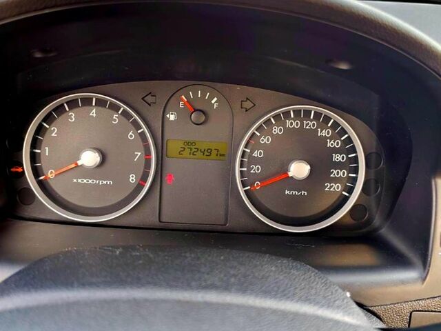 Черный Хендай Гетц, объемом двигателя 1.4 л и пробегом 272 тыс. км за 4600 $, фото 12 на Automoto.ua