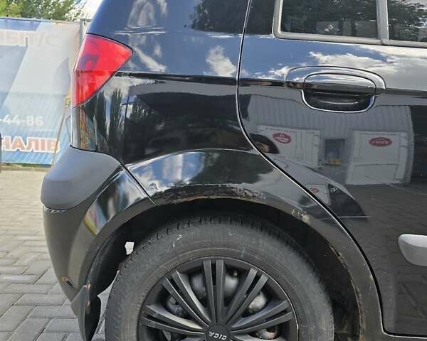 Чорний Хендай Гетц, об'ємом двигуна 1.1 л та пробігом 164 тис. км за 4650 $, фото 2 на Automoto.ua