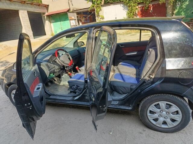 Чорний Хендай Гетц, об'ємом двигуна 1.4 л та пробігом 90 тис. км за 5300 $, фото 1 на Automoto.ua