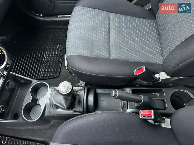 Черный Хендай Гетц, объемом двигателя 1.4 л и пробегом 95 тыс. км за 3900 $, фото 14 на Automoto.ua