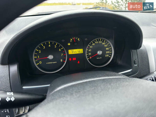 Черный Хендай Гетц, объемом двигателя 1.4 л и пробегом 95 тыс. км за 3900 $, фото 25 на Automoto.ua