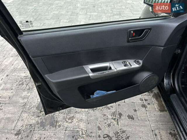 Черный Хендай Гетц, объемом двигателя 1.4 л и пробегом 95 тыс. км за 3900 $, фото 17 на Automoto.ua