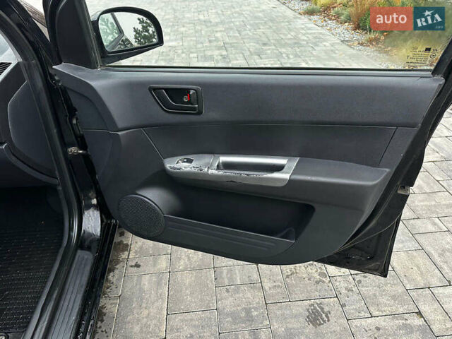 Черный Хендай Гетц, объемом двигателя 1.4 л и пробегом 95 тыс. км за 3900 $, фото 23 на Automoto.ua