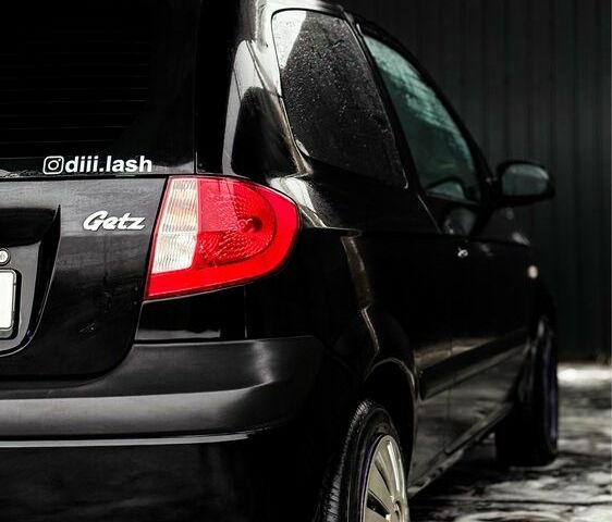 Черный Хендай Гетц, объемом двигателя 1.1 л и пробегом 115 тыс. км за 3900 $, фото 1 на Automoto.ua