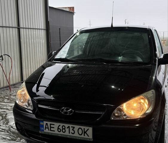 Черный Хендай Гетц, объемом двигателя 1.1 л и пробегом 115 тыс. км за 3900 $, фото 3 на Automoto.ua