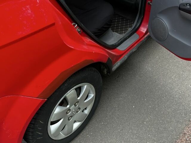 Красный Хендай Гетц, объемом двигателя 1.3 л и пробегом 28 тыс. км за 2700 $, фото 6 на Automoto.ua