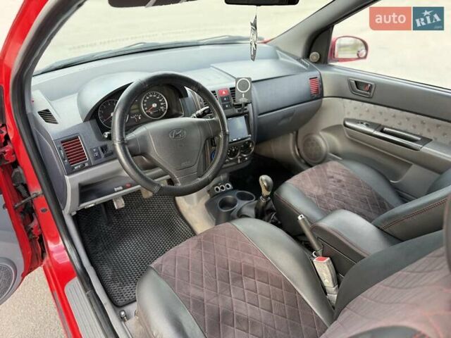 Красный Хендай Гетц, объемом двигателя 1.3 л и пробегом 299 тыс. км за 2799 $, фото 9 на Automoto.ua