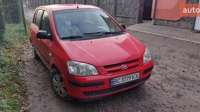 Красный Хендай Гетц, объемом двигателя 1.09 л и пробегом 241 тыс. км за 2900 $, фото 4 на Automoto.ua