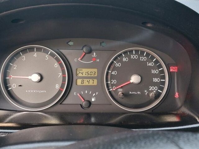 Хендай Гетц 2004 в Львове на Automoto.ua Красный Хендай Гетц, объемом двигателя 0 л и пробегом 241 тыс. км за 3100 $, фото 11 на Automoto.ua