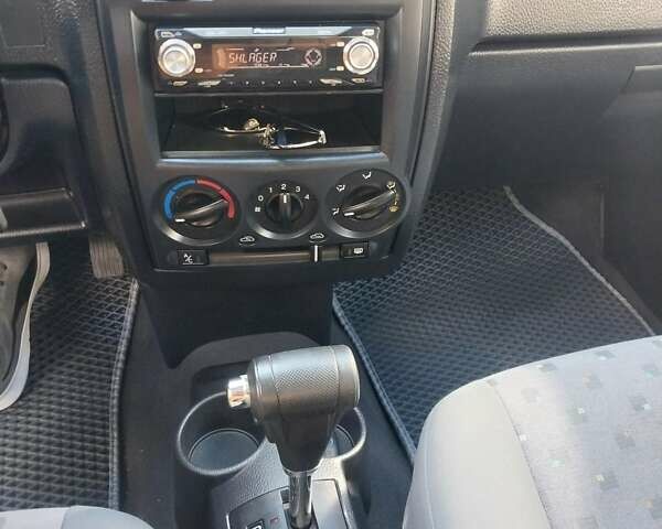 Червоний Хендай Гетц, об'ємом двигуна 1.34 л та пробігом 219 тис. км за 5000 $, фото 16 на Automoto.ua