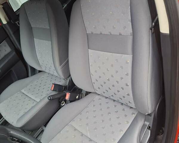 Красный Хендай Гетц, объемом двигателя 1.34 л и пробегом 154 тыс. км за 5200 $, фото 27 на Automoto.ua