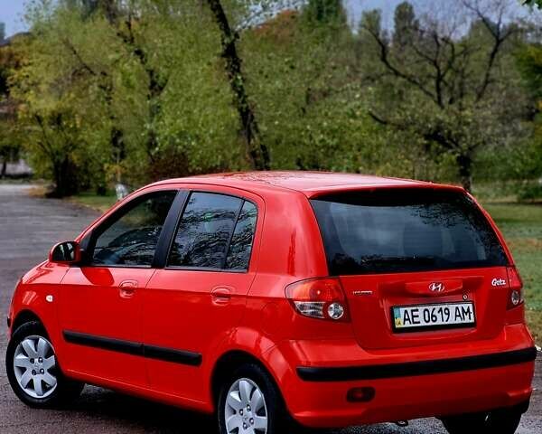 Хендай Гетц 2005 в Каменское - Днепродзержинск на Automoto.ua Красный Хендай Гетц, объемом двигателя 1.3 л и пробегом 181 тыс. км за 5000 $, фото 3 на Automoto.ua