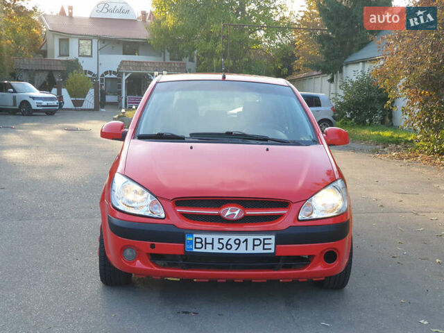 Красный Хендай Гетц, объемом двигателя 1.4 л и пробегом 190 тыс. км за 3999 $, фото 6 на Automoto.ua