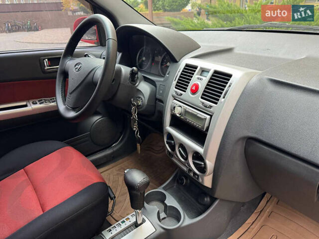 Красный Хендай Гетц, объемом двигателя 1.4 л и пробегом 188 тыс. км за 5500 $, фото 22 на Automoto.ua