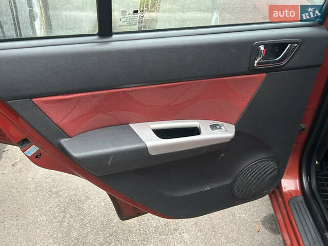 Красный Хендай Гетц, объемом двигателя 1.4 л и пробегом 121 тыс. км за 4350 $, фото 9 на Automoto.ua