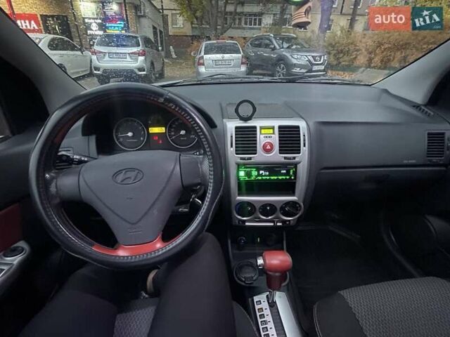 Красный Хендай Гетц, объемом двигателя 1.4 л и пробегом 197 тыс. км за 5750 $, фото 2 на Automoto.ua