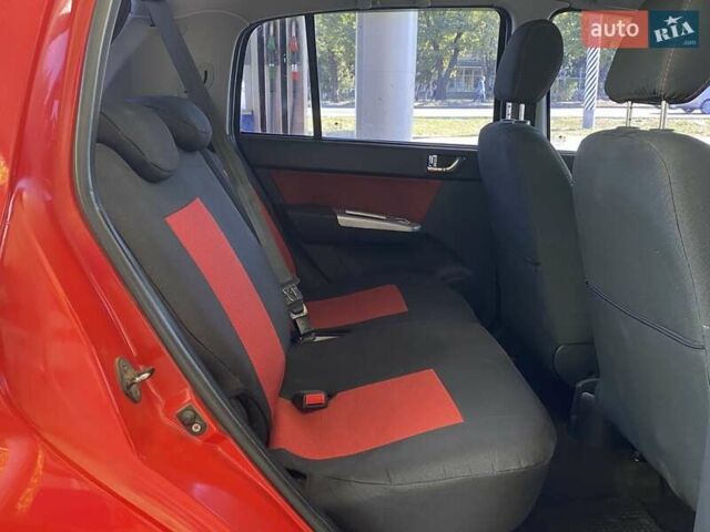 Червоний Хендай Гетц, об'ємом двигуна 1.4 л та пробігом 95 тис. км за 5600 $, фото 22 на Automoto.ua