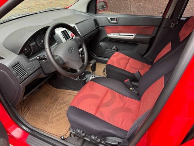 Красный Хендай Гетц, объемом двигателя 1.4 л и пробегом 188 тыс. км за 5500 $, фото 6 на Automoto.ua