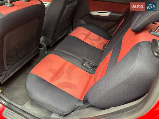 Красный Хендай Гетц, объемом двигателя 1.4 л и пробегом 188 тыс. км за 5500 $, фото 17 на Automoto.ua