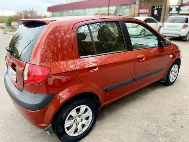 Красный Хендай Гетц, объемом двигателя 1.4 л и пробегом 197 тыс. км за 5709 $, фото 3 на Automoto.ua