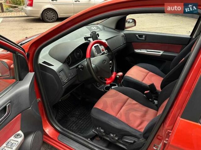 Красный Хендай Гетц, объемом двигателя 1.6 л и пробегом 244 тыс. км за 5800 $, фото 18 на Automoto.ua