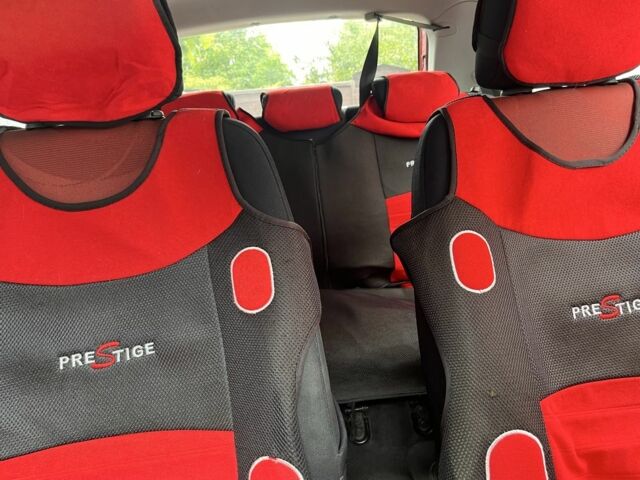 Красный Хендай Гетц, объемом двигателя 1.4 л и пробегом 96 тыс. км за 4700 $, фото 4 на Automoto.ua