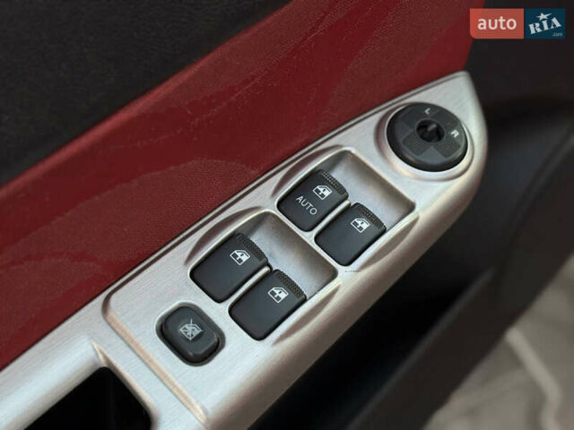 Красный Хендай Гетц, объемом двигателя 1.6 л и пробегом 170 тыс. км за 5999 $, фото 15 на Automoto.ua