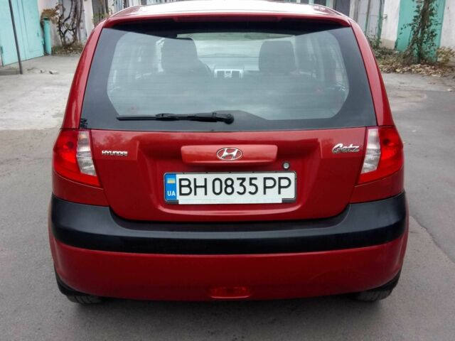 Красный Хендай Гетц, объемом двигателя 1.4 л и пробегом 219 тыс. км за 4800 $, фото 3 на Automoto.ua
